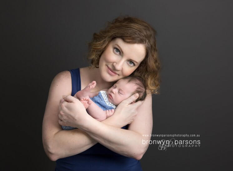family photos with newborn canberra